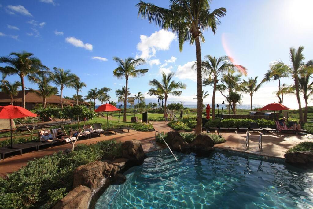 Ocean View One Bedroom At Honua Kai!! Lahaina Bagian luar foto