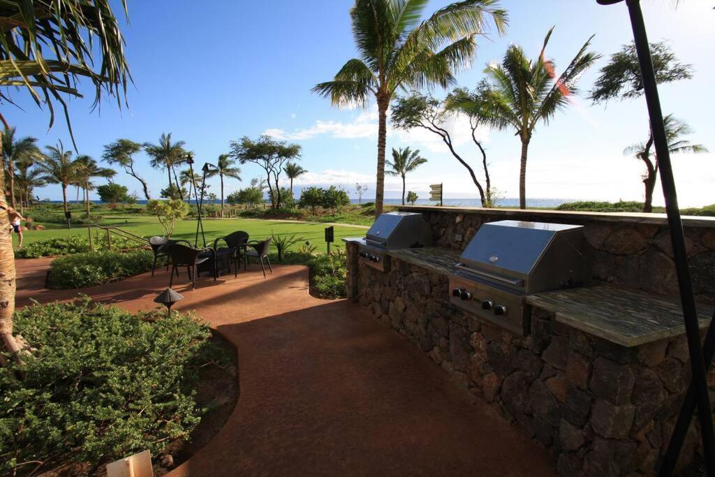 Ocean View One Bedroom At Honua Kai!! Lahaina Bagian luar foto